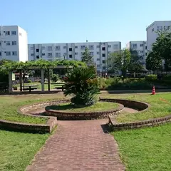 さんかく公園