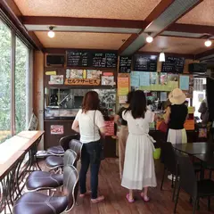 カフェ森のくまさん