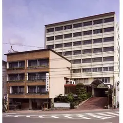海のそばの宿 うぐいすや旅館