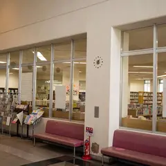 うずも図書館