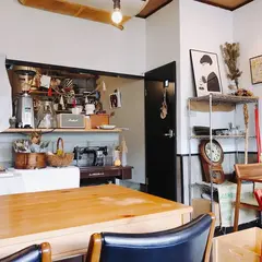 cafeマメムギ