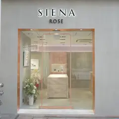 シエナロゼ 広島パルコ店【広島 本通り 婚約指輪・結婚指輪】