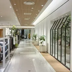マルティ二ーク ルコント