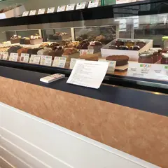 アンプレスィオン 本店