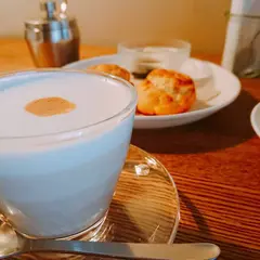 CAFE HAVEN'T WE MET