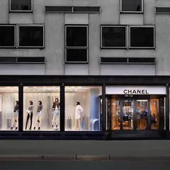 CHANEL PARIS 42 MONTAIGNE