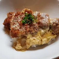 ひこま豚 食堂＆酒場 Piggy Boo