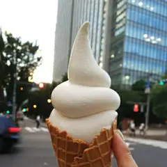 ホワイトカラーヨーグルト