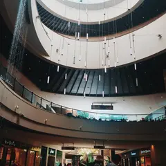 International Market Place（インターナショナルマーケットプレイス）