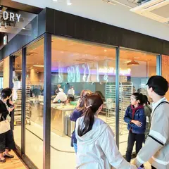 THE ALLEY 横浜ハンマーヘッド店