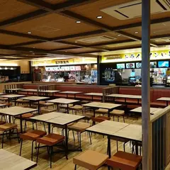 ドライブインいとう ゲートラウンジ店