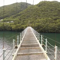 敷の上橋