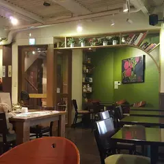 チャセン カフェ なんば千日前店