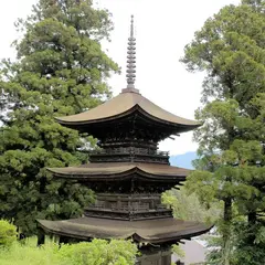 安楽寺八角三重塔