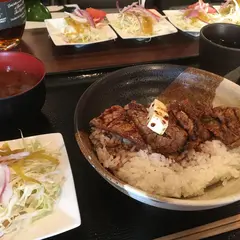 シェ・ノブ