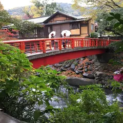滝下橋