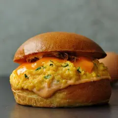 eggslut 新宿サザンテラス店