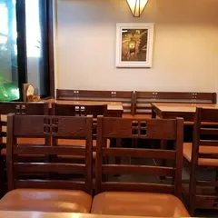 京楽軒 駅前店