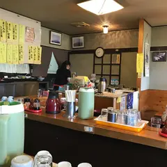 まぐろや