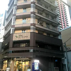 アインズ・イン梅田東