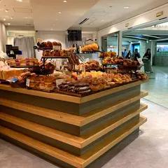 cookhouse ベーカリー・バル 南海なんば駅店