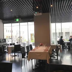 ローザ・ロッチェ ハートンホテル南船場