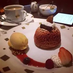 ダロワイヨ
