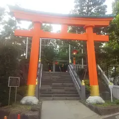 穴八幡宮