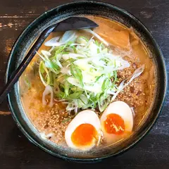 らぁめん銀波露 札幌月寒店