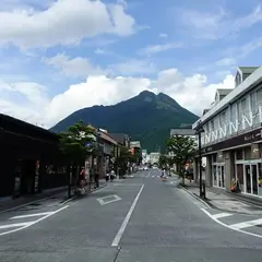 由布院駅前バスセンター