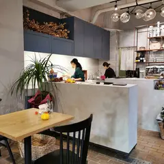 【SOKO】倉庫カリー円山店