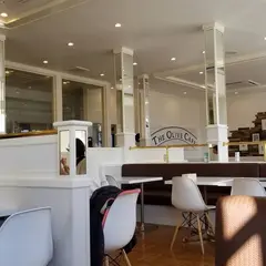 オリーブカフェ津久居店