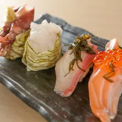 廻転とやま鮨 銀座