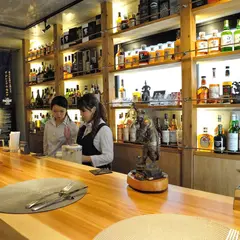 アサクサ カフェ＆バー 仁 Jin