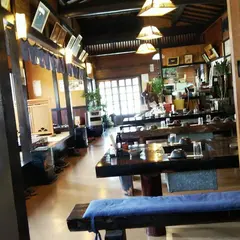 奥栄