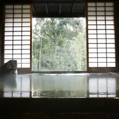 大人専用日帰り温泉 るりの湯