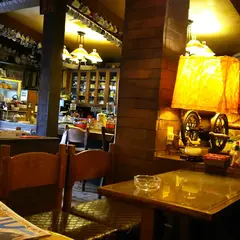 こおひいはうす可否館