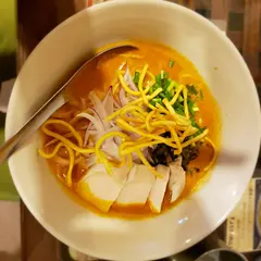 タイカレーラーメン シャム