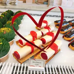 Angelina Paris（アンジェリーナ パリ本店）