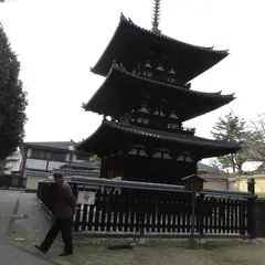 三重の塔