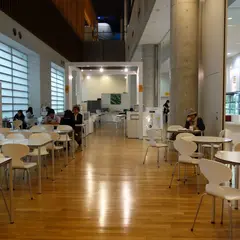 カフェテリア カレ