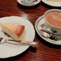 カフェ・アンセーニュ・ダングル 自由が丘店