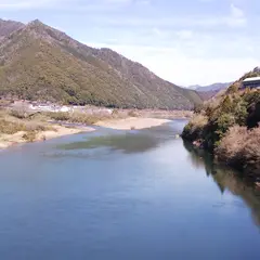 四万十川の駅 カヌー館