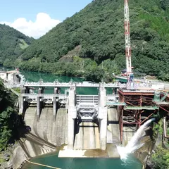 山須原ダム