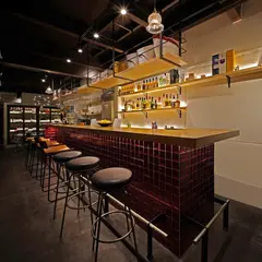 食堂バッキー&BAR KIYO