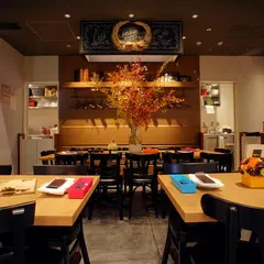 ロティbar à vin RÔTI｜二重橋スクエア フレンチ ワインバー