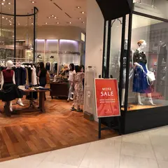 ユナイテッドアローズ ルクア大阪 ウィメンズストア