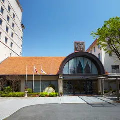 メインラウンジ「さくららうんじ」（千里阪急ホテル東館2階）