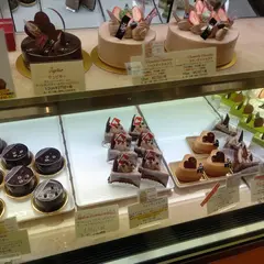パティスリー タダシ ヤナギ マルイファミリー海老名店