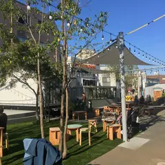 下北線路街 空き地
